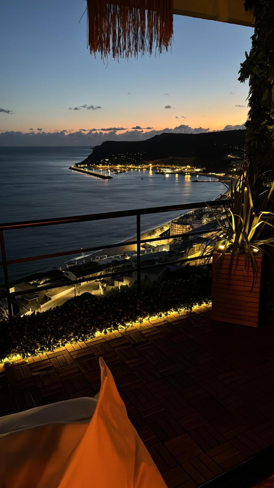 Penthouse Ocean View Sesimbra - Parking @Center Apartman Kültér fotó
