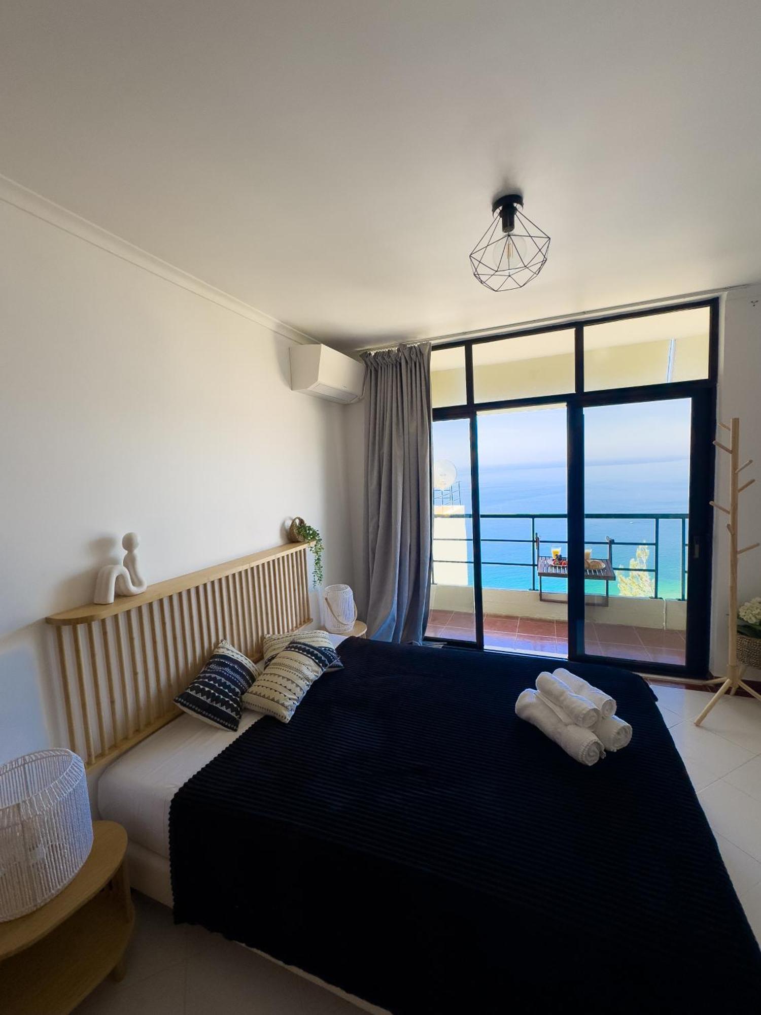 Penthouse Ocean View Sesimbra - Parking @Center Apartman Kültér fotó